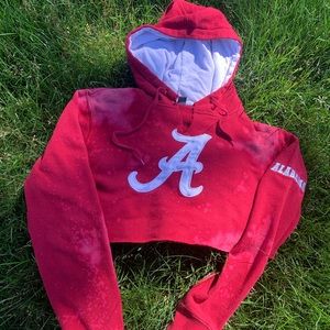Vintage 1990’s Alabama cropped bleached hoodie!